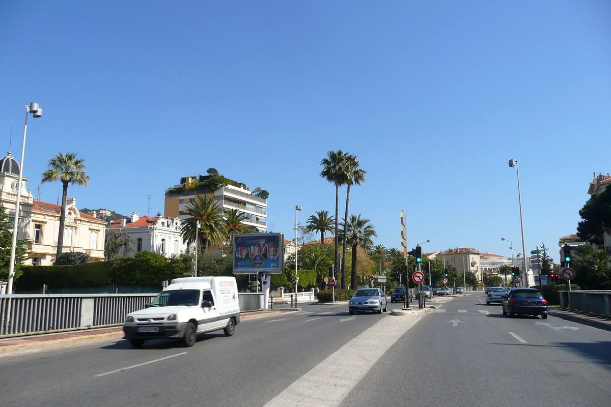 Picture France Cannes Boulevard du Ferrage 2008-03 25 - Hotel Pools Boulevard du Ferrage