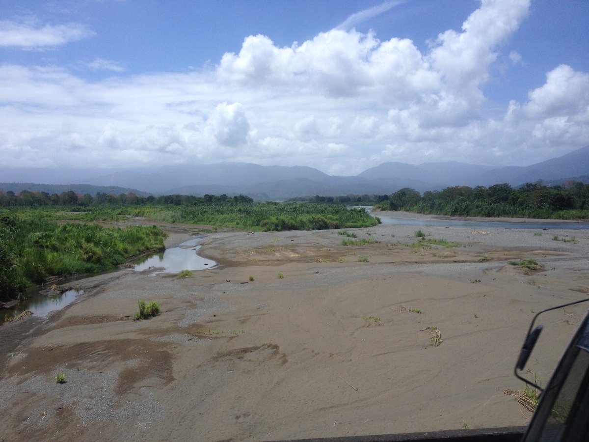 Picture Costa Rica Limon to Siquirres 2015-03 33 - Streets Limon to Siquirres