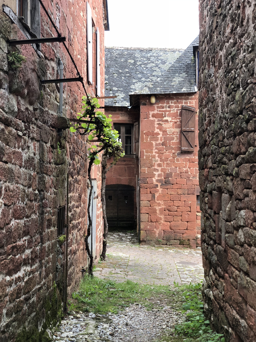 Picture France Collonges la Rouge 2018-04 15 - Sauna Collonges la Rouge