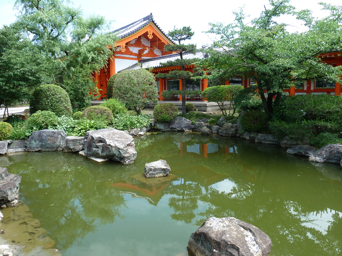 Picture Japan Kyoto Sanjusangendo temple 2010-06 4 - To see Sanjusangendo temple