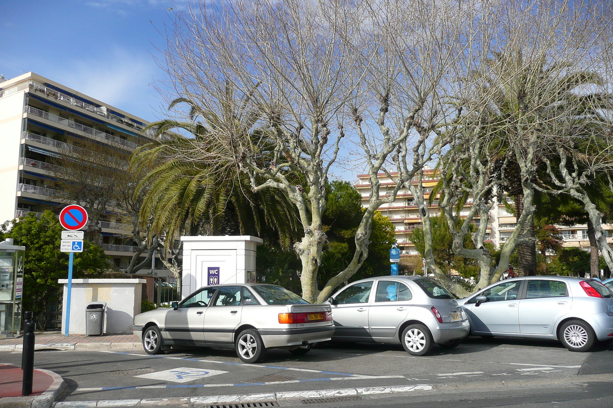 Picture France Cannes Plage du midi 2008-03 12 - Streets Plage du midi