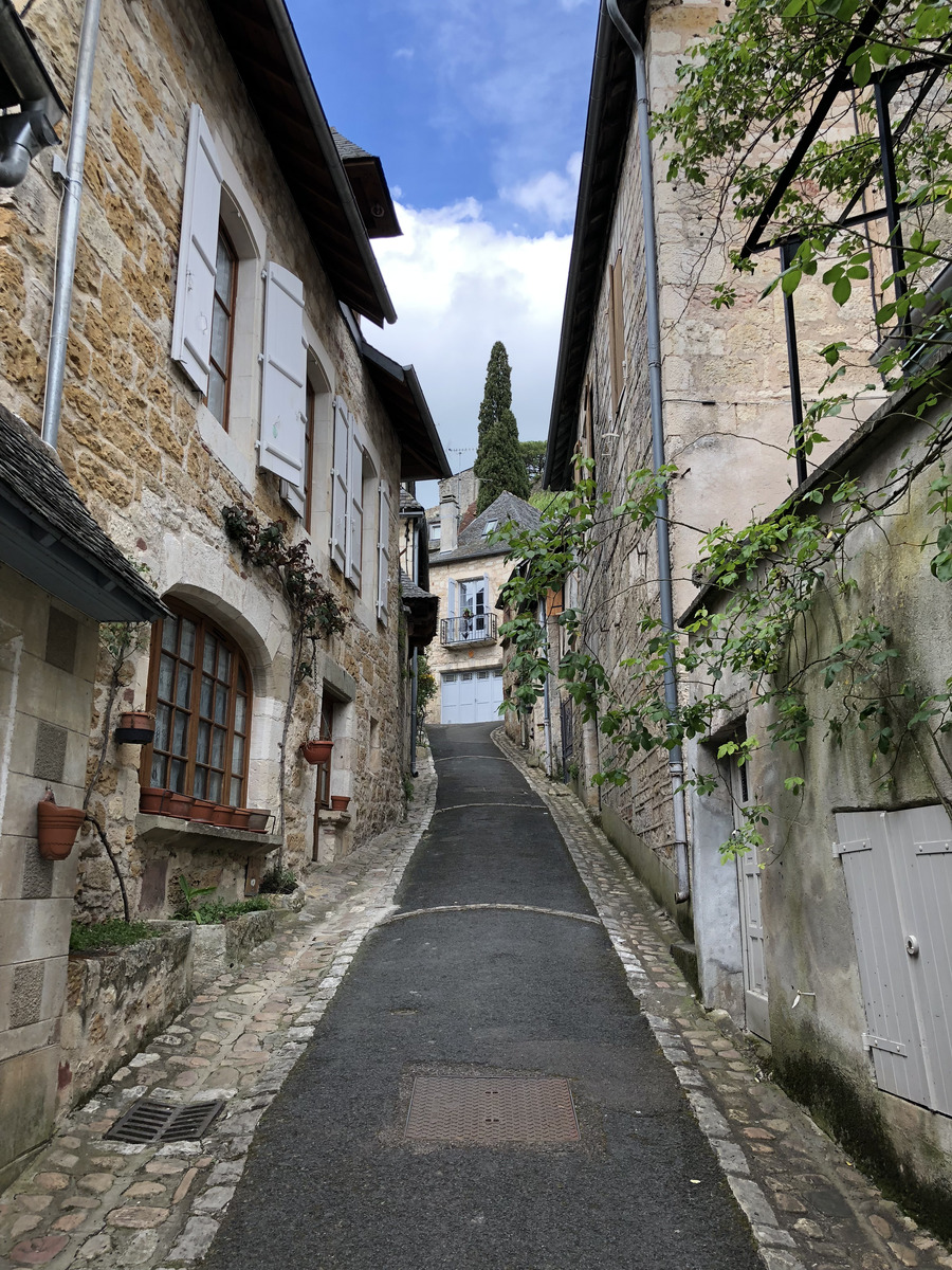 Picture France Turenne 2018-04 101 - Rain Season Turenne