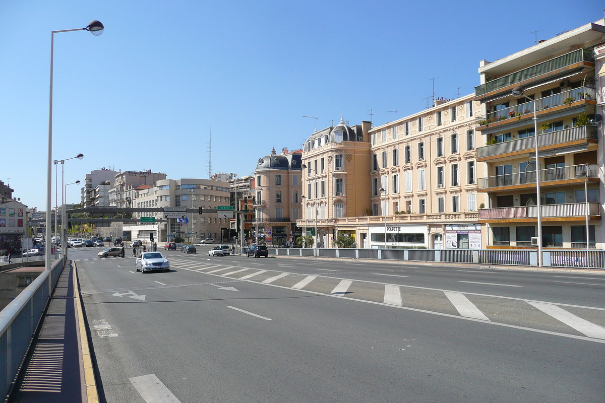 Picture France Cannes Boulevard du Ferrage 2008-03 12 - Monument Boulevard du Ferrage