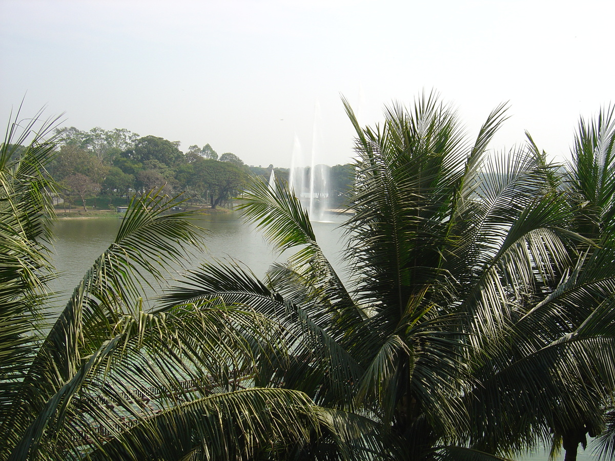 Picture Myanmar Yangon Kandawgyi Palace Hotel 2005-01 48 - Hot Season Kandawgyi Palace Hotel