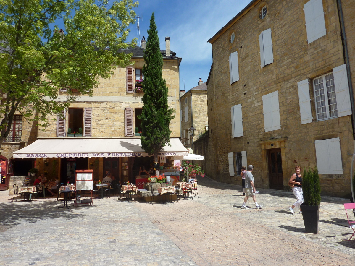 Picture France Sarlat la Caneda 2009-07 10 - Street Sarlat la Caneda