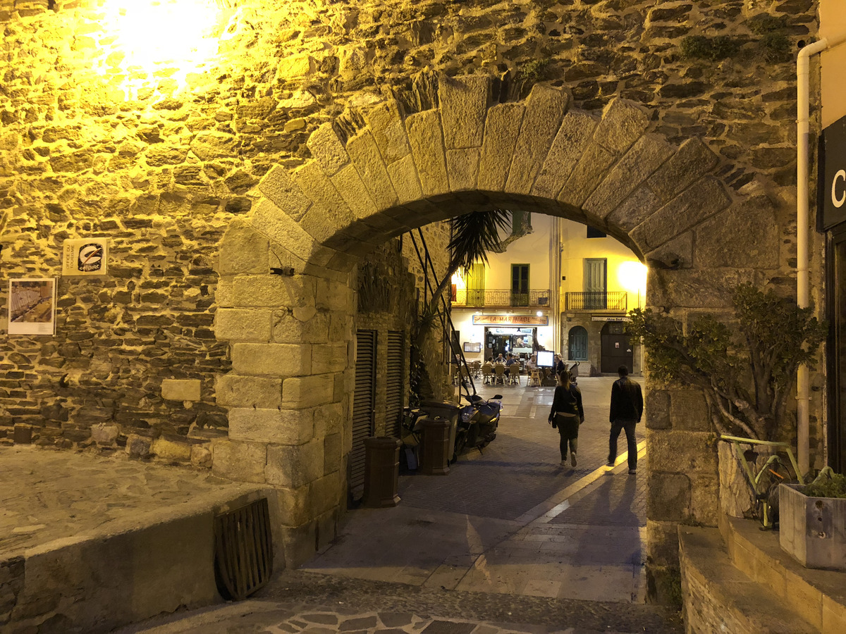 Picture France Collioure 2018-04 128 - Waterfalls Collioure