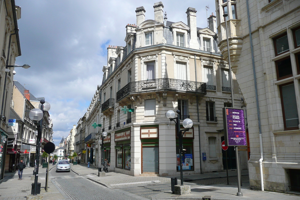 Picture France Bourges 2008-04 116 - Shopping Bourges