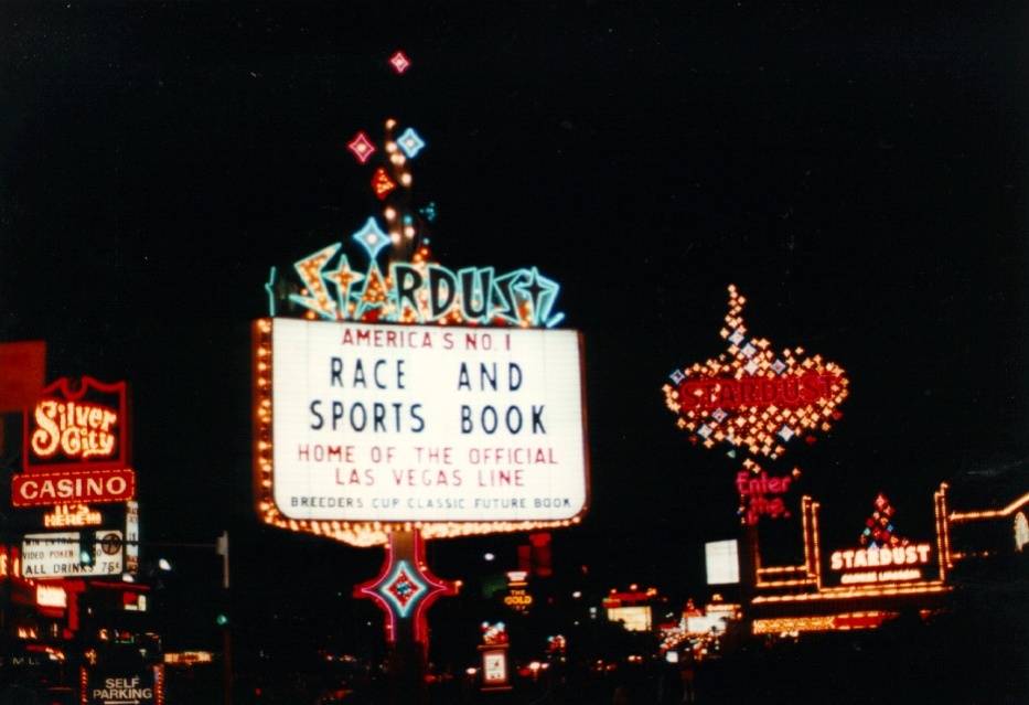 Picture United States Las Vegas 1992-08 0 - Monument Las Vegas