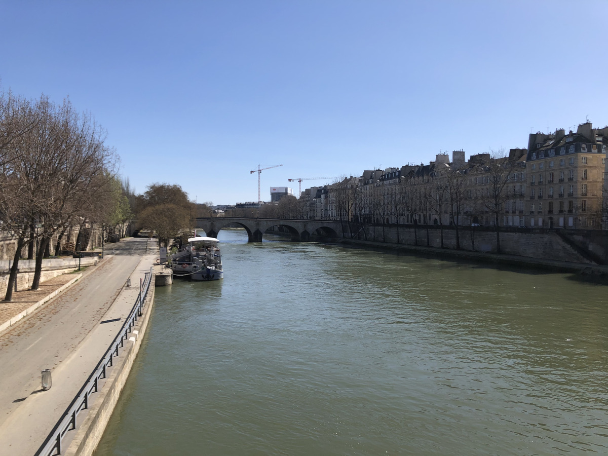 Picture France Paris lockdown 2020-03 193 - Street Paris lockdown