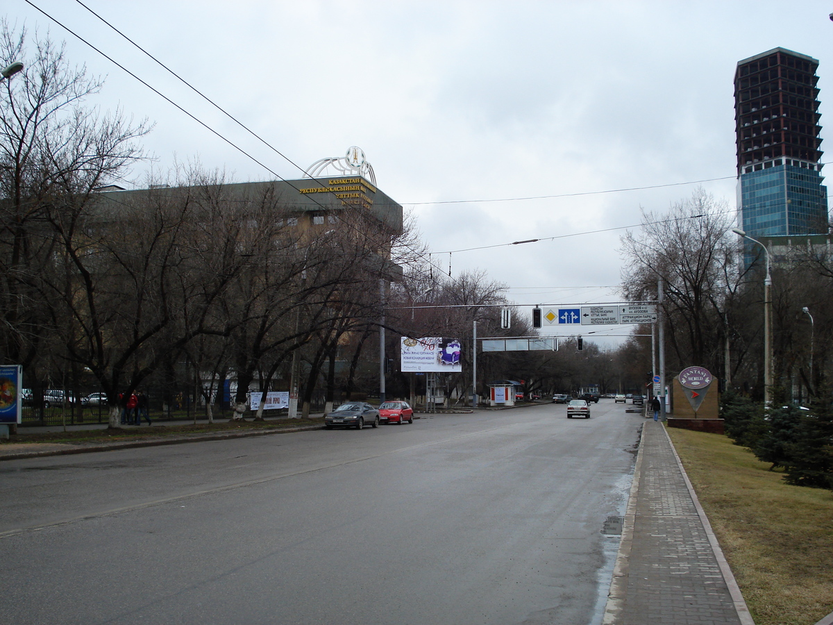 Picture Kazakhstan Almaty 2007-03 167 - Street Almaty