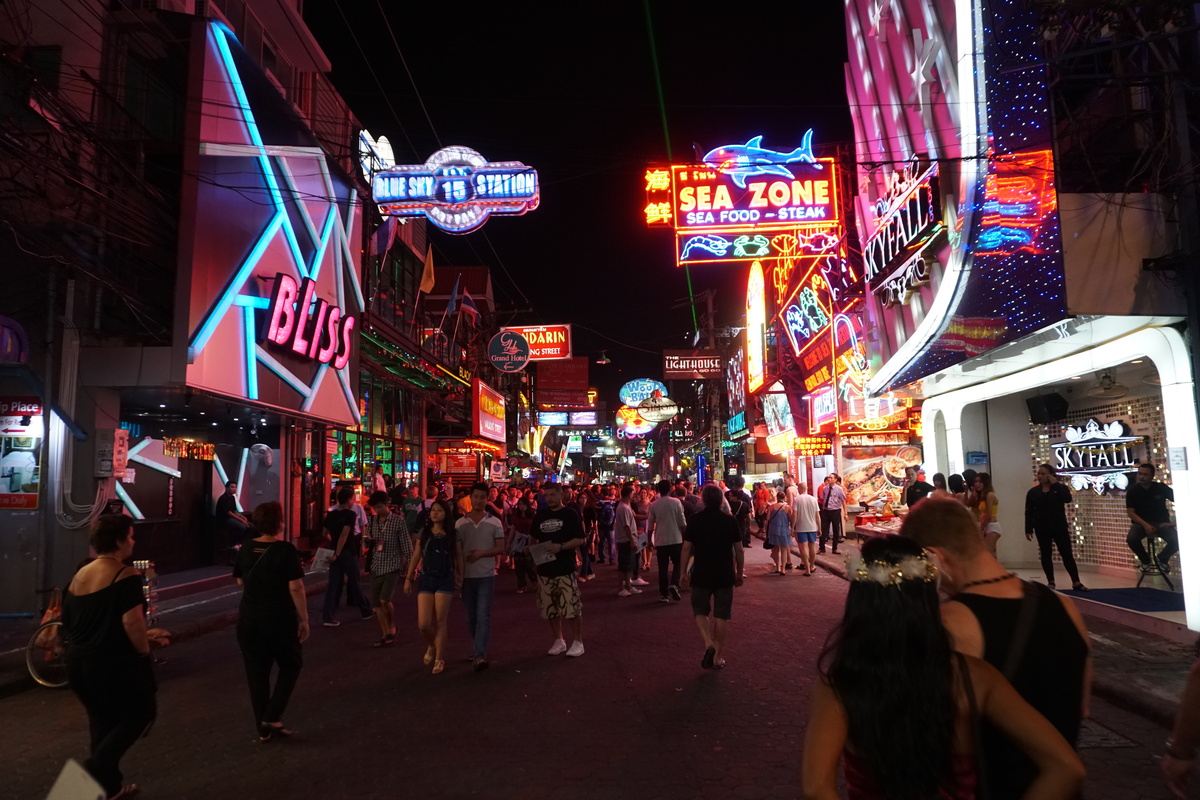 Picture Thailand Pattaya Walking street 2016-12 5 - Resort Walking street