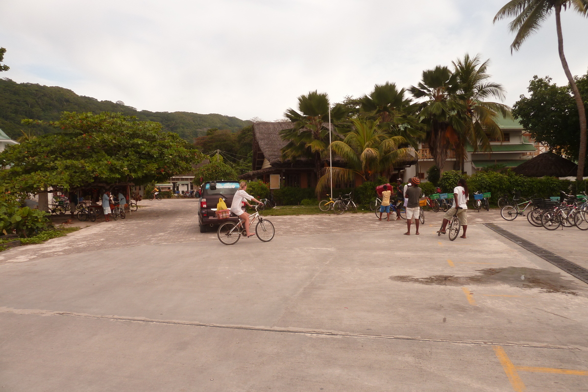 Picture Seychelles La Digue 2011-10 38 - Transport La Digue