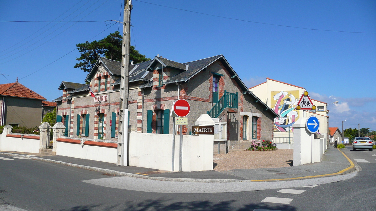 Picture France Prefailles 2007-07 12 - Land Prefailles