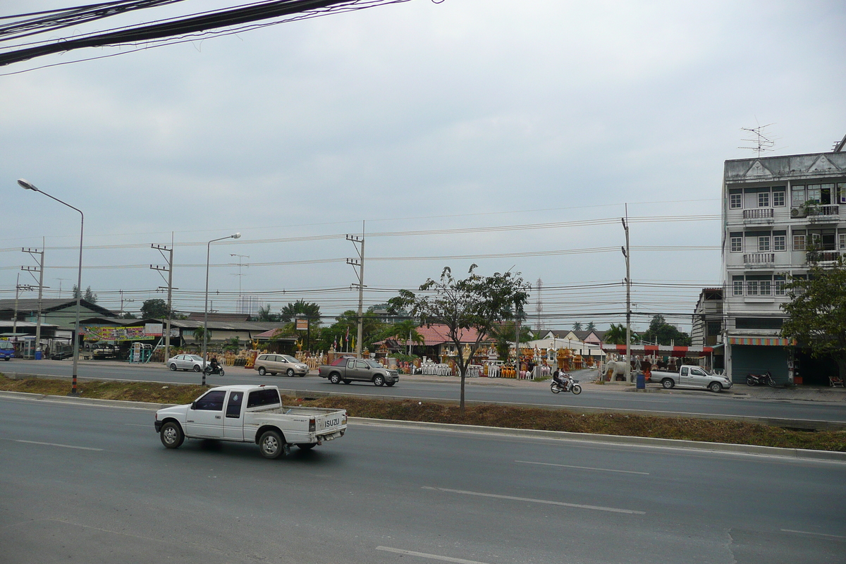 Picture Thailand Chonburi Sukhumvit road 2008-01 63 - Resort Sukhumvit road