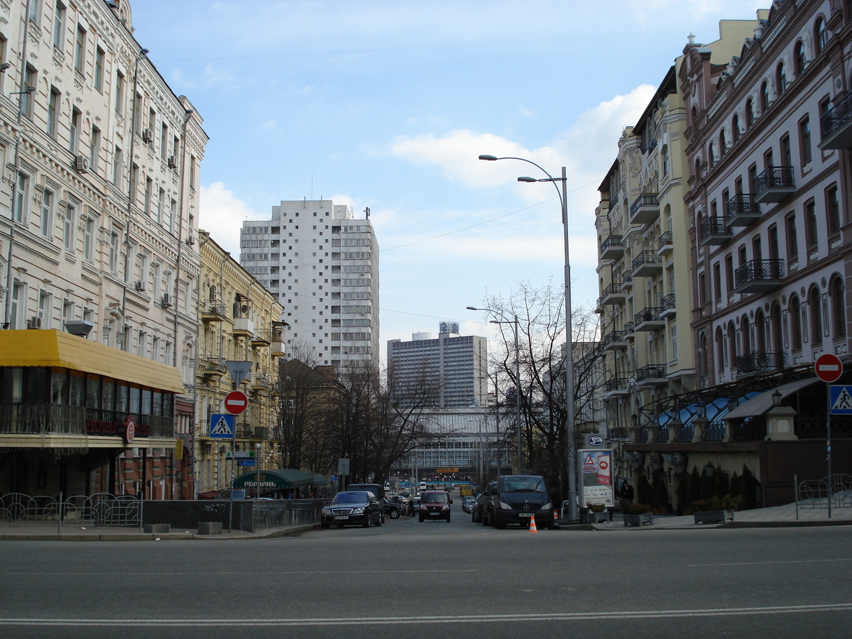 Picture Ukraine Kiev 2007-03 129 - Restaurants Kiev