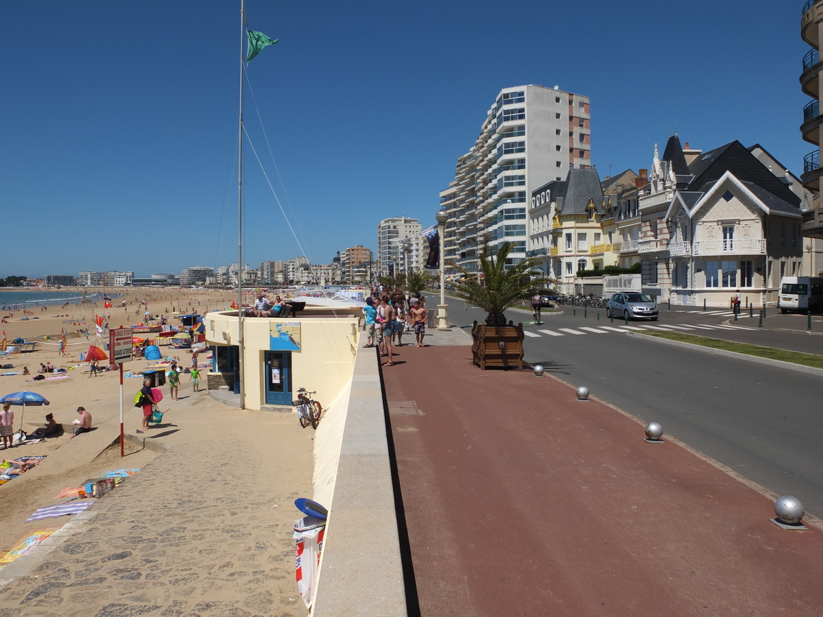 Picture France Les Sables d'Ollone 2012-07 33 - City Sight Les Sables d'Ollone