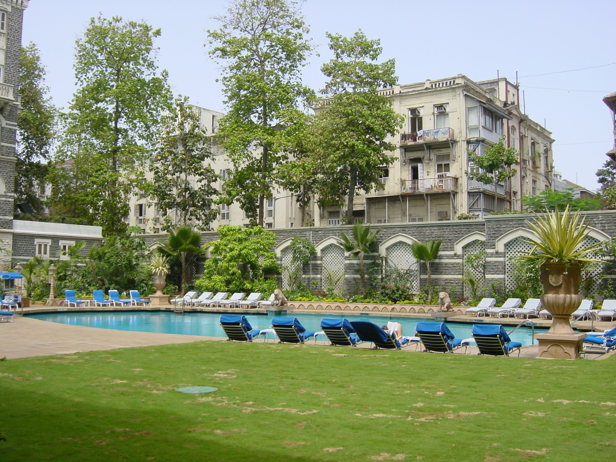 Picture India Mumbai Taj Mahal hotel 2003-05 6 - Waterfalls Taj Mahal hotel