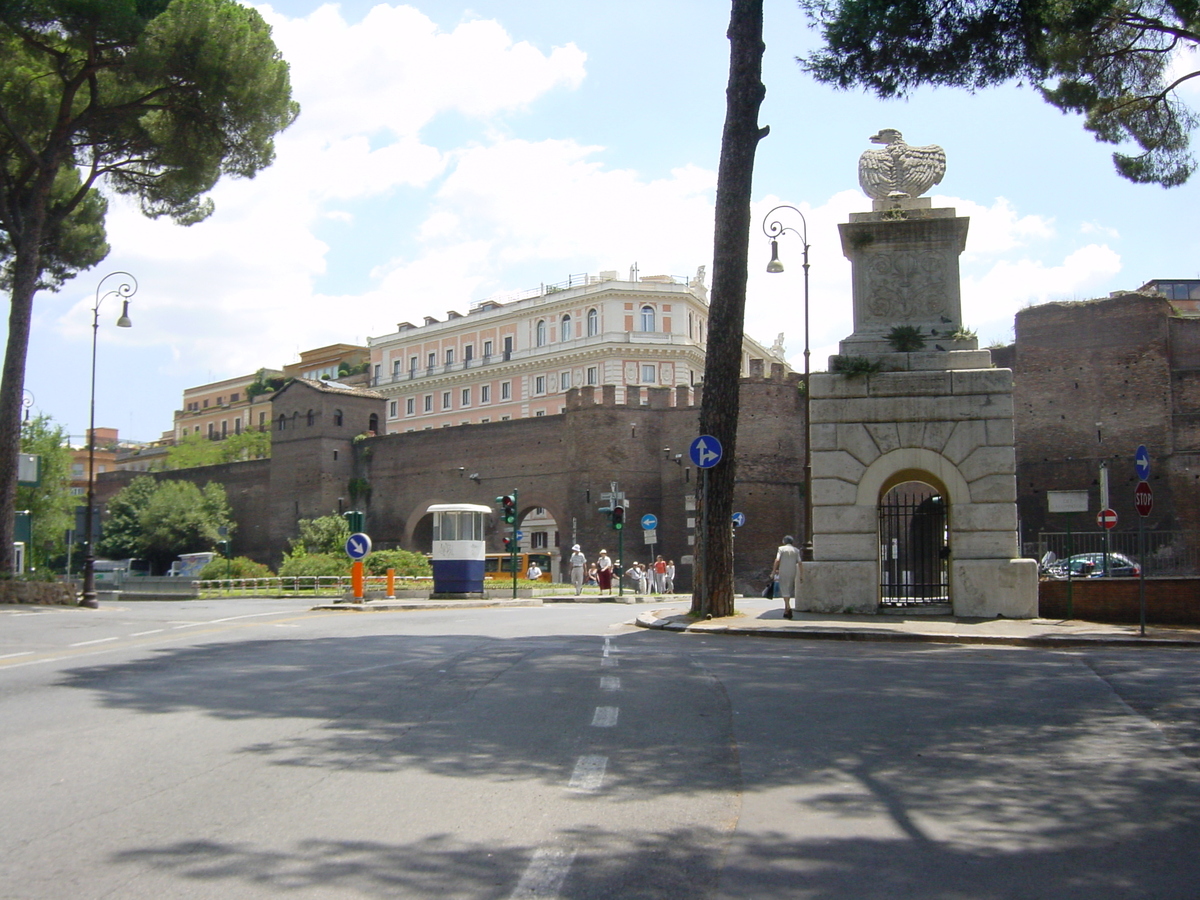 Picture Italy Rome 2002-07 152 - Lands Rome