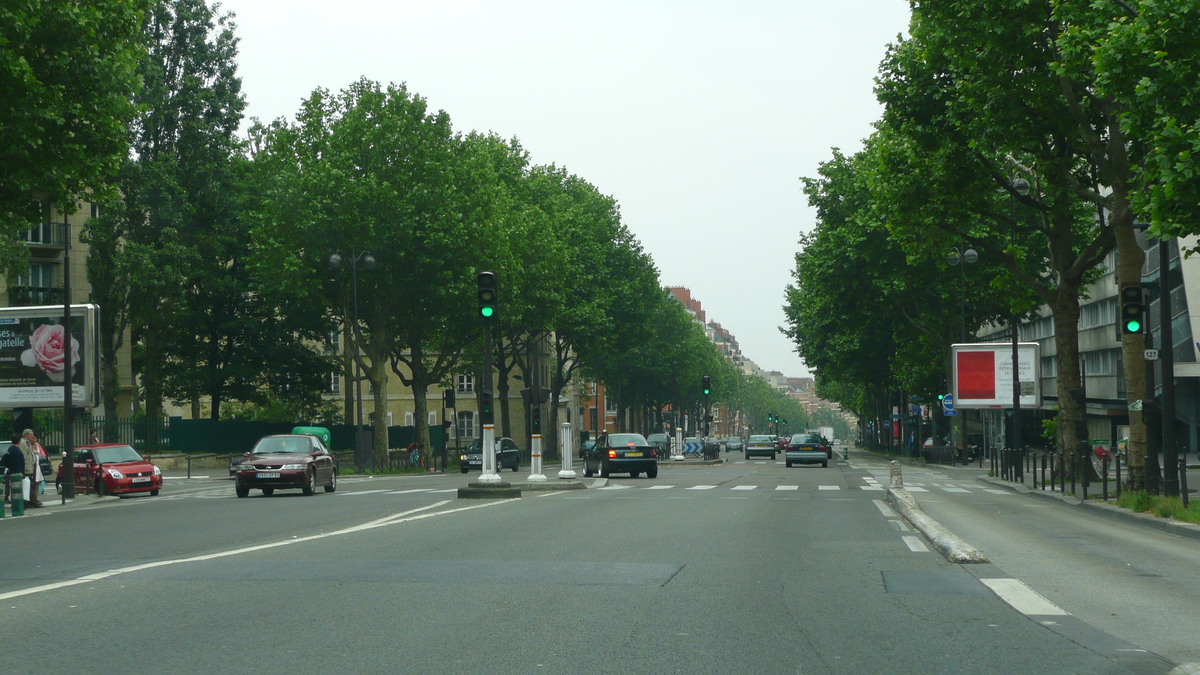 Picture France Paris Around Paris east 2007-06 133 - Street Around Paris east