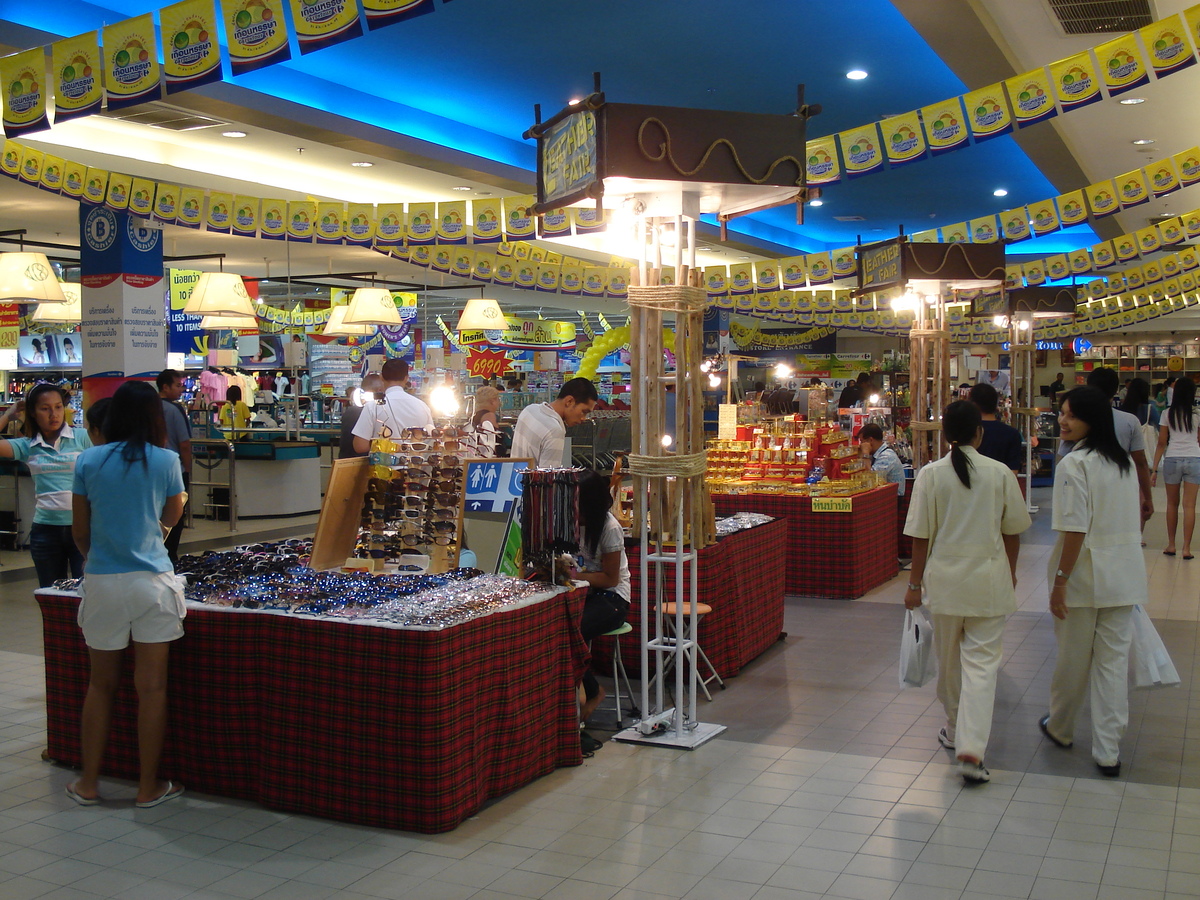 Picture Thailand Pattaya Carrefour 2006-09 1 - Weather Carrefour