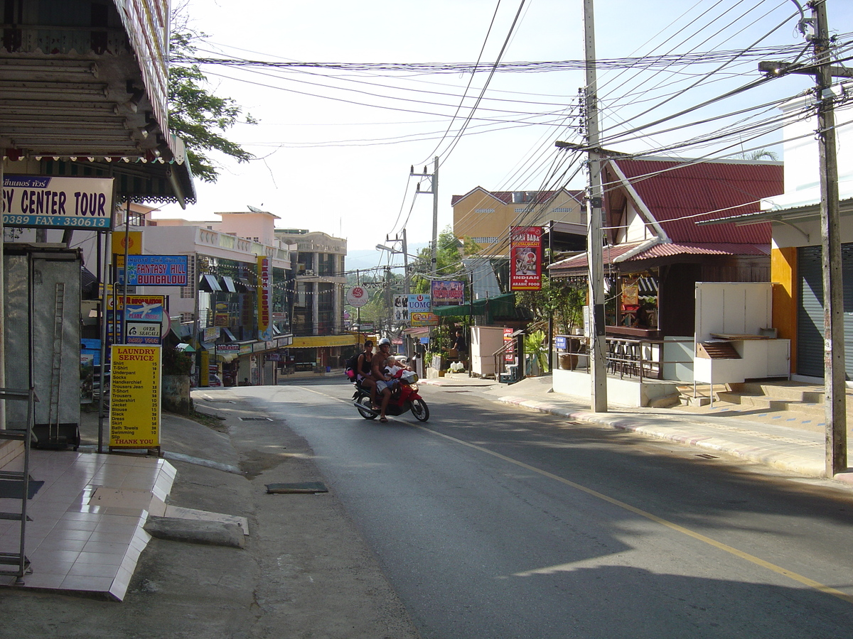 Picture Thailand Phuket Kata Karon 2005-12 43 - French Restaurant Kata Karon