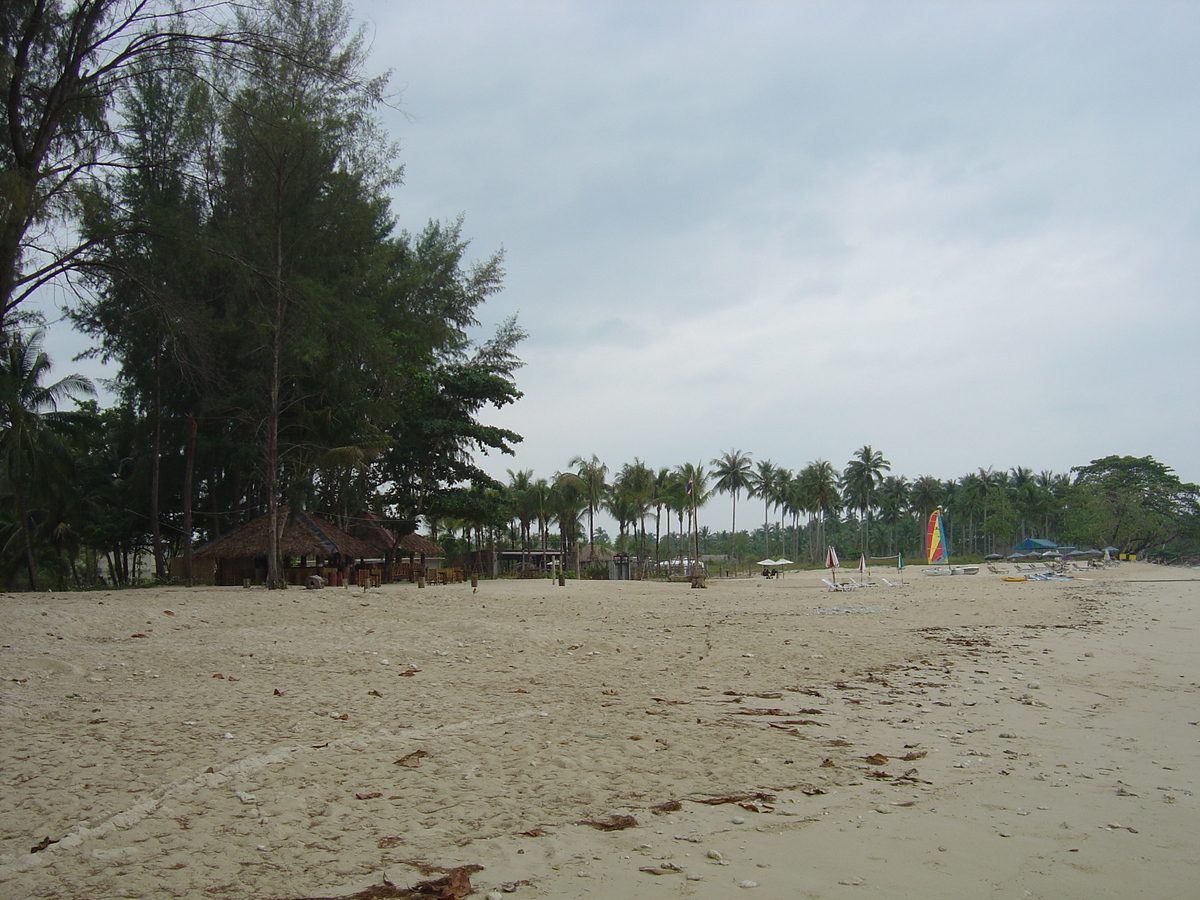 Picture Thailand Khao Lak Bang Sak Beach 2005-12 46 - Hotel Pools Bang Sak Beach