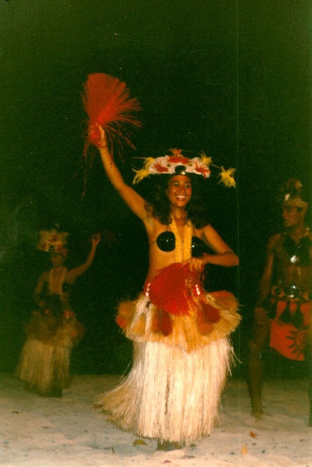 Picture Polynesia Moorea 1993-04 6 - Shopping Moorea