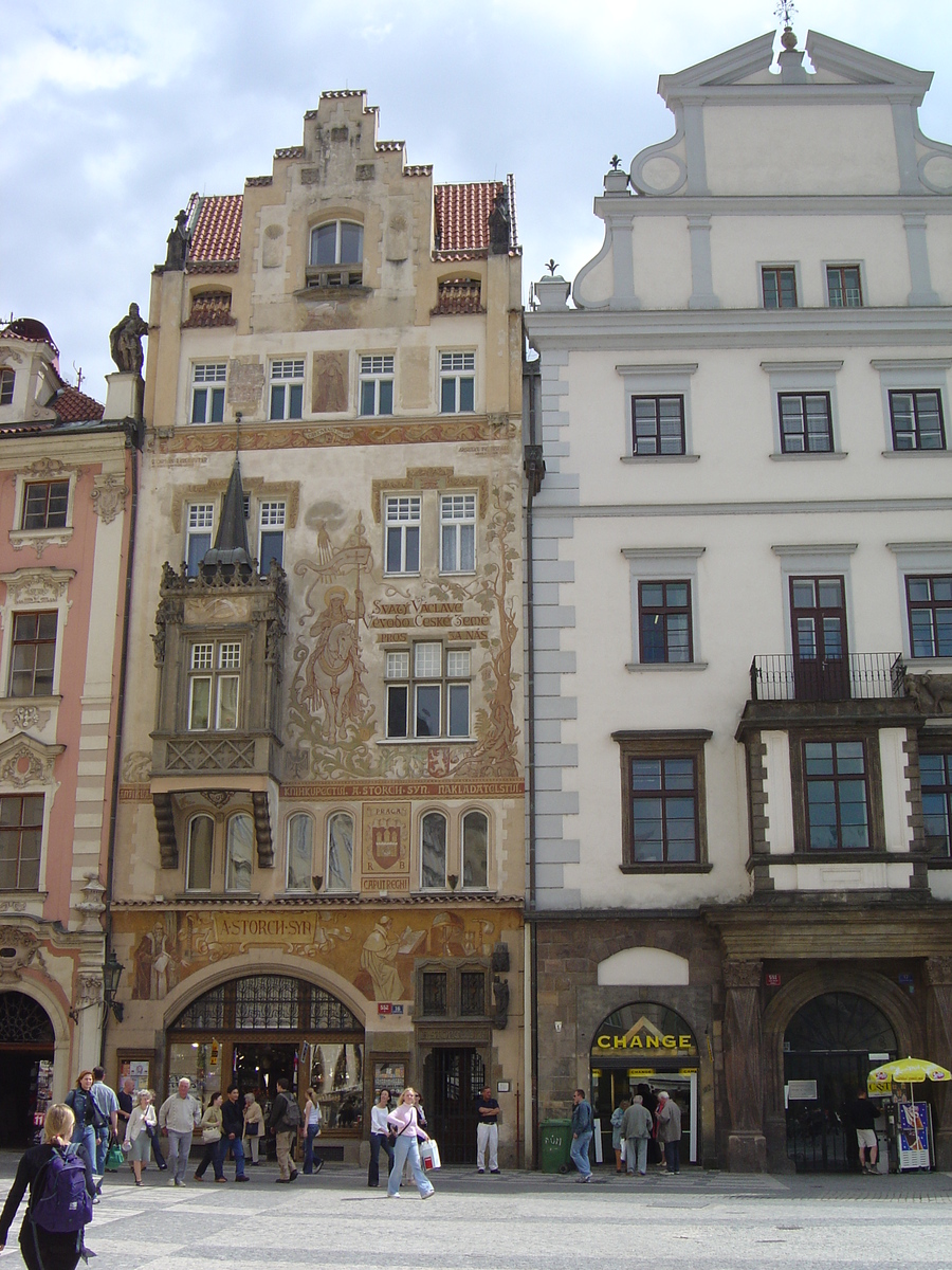 Picture Czech Republic Prague 2004-06 120 - Walking Street Prague