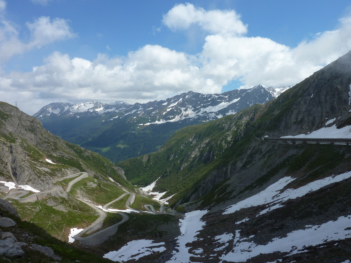 Picture Swiss Gotthard Pass 2009-06 21 - Lake Gotthard Pass