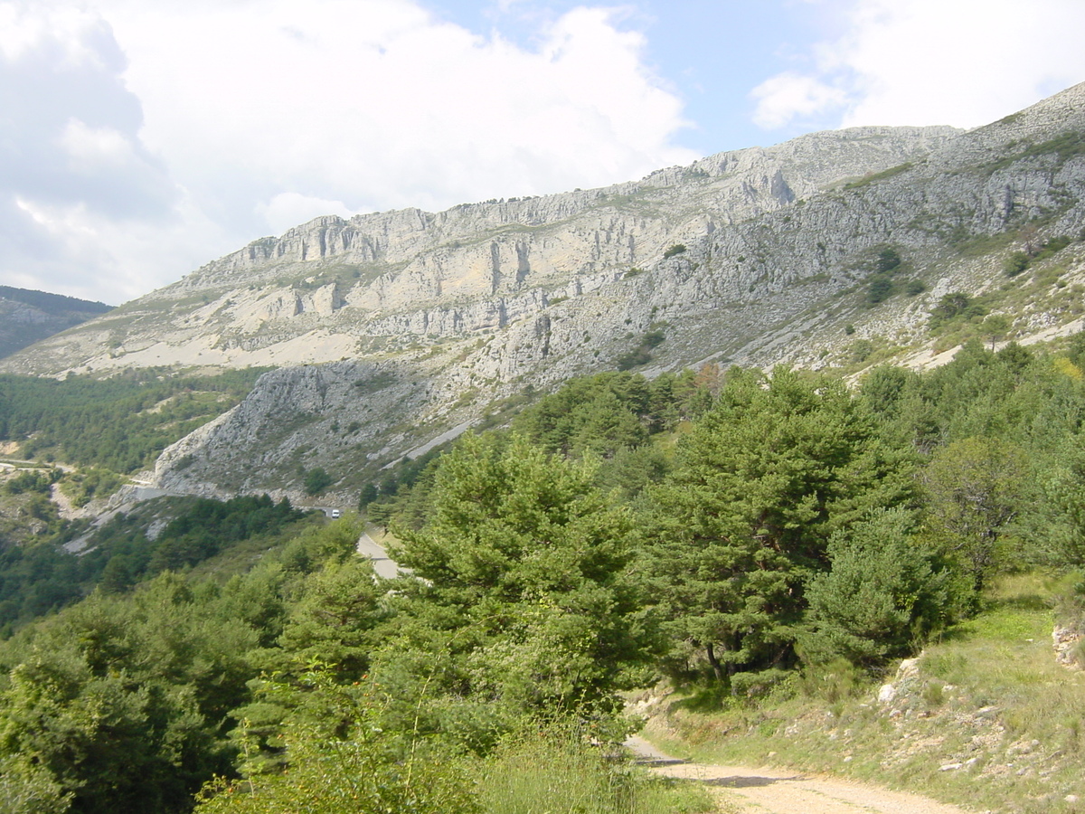 Picture France Gorges du Verdon 2002-09 2 - Street Gorges du Verdon