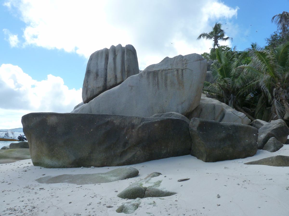 Picture Seychelles Coco Island 2011-10 64 - Sunset Coco Island