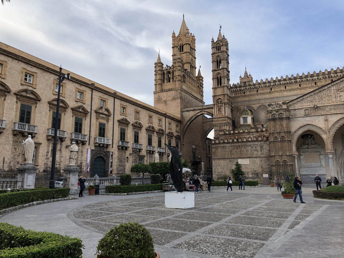 Picture Italy Sicily Palermo 2020-02 80 - Hotel Pools Palermo