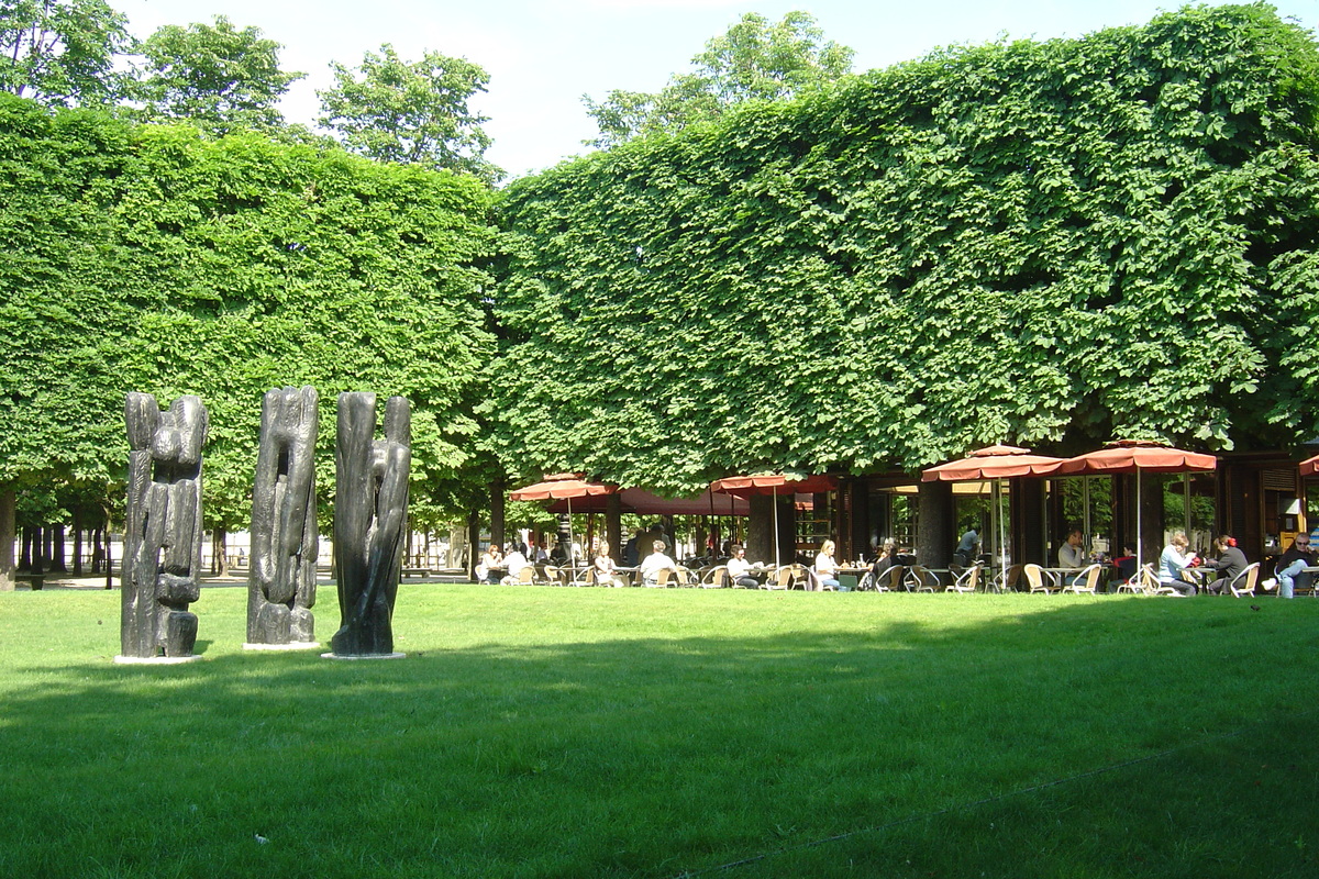 Picture France Paris Garden of Tuileries 2007-05 347 - Accomodation Garden of Tuileries