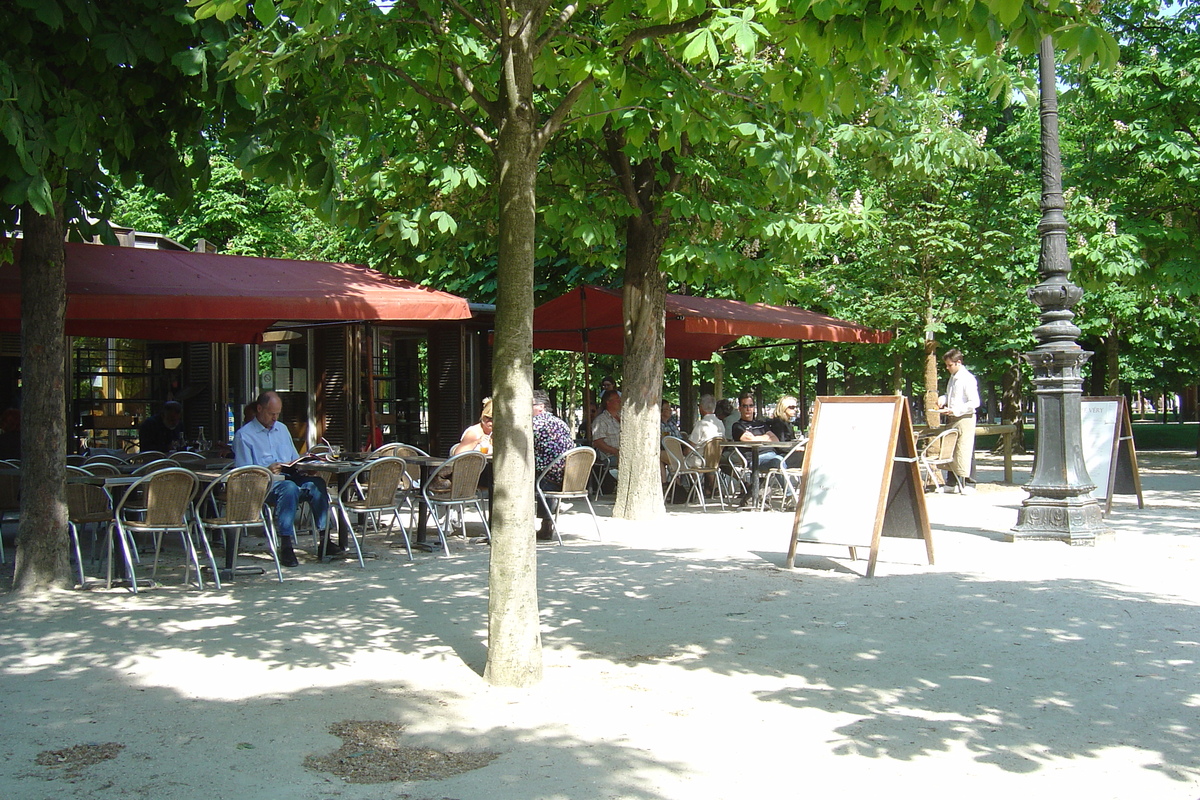 Picture France Paris Garden of Tuileries 2007-05 385 - Streets Garden of Tuileries