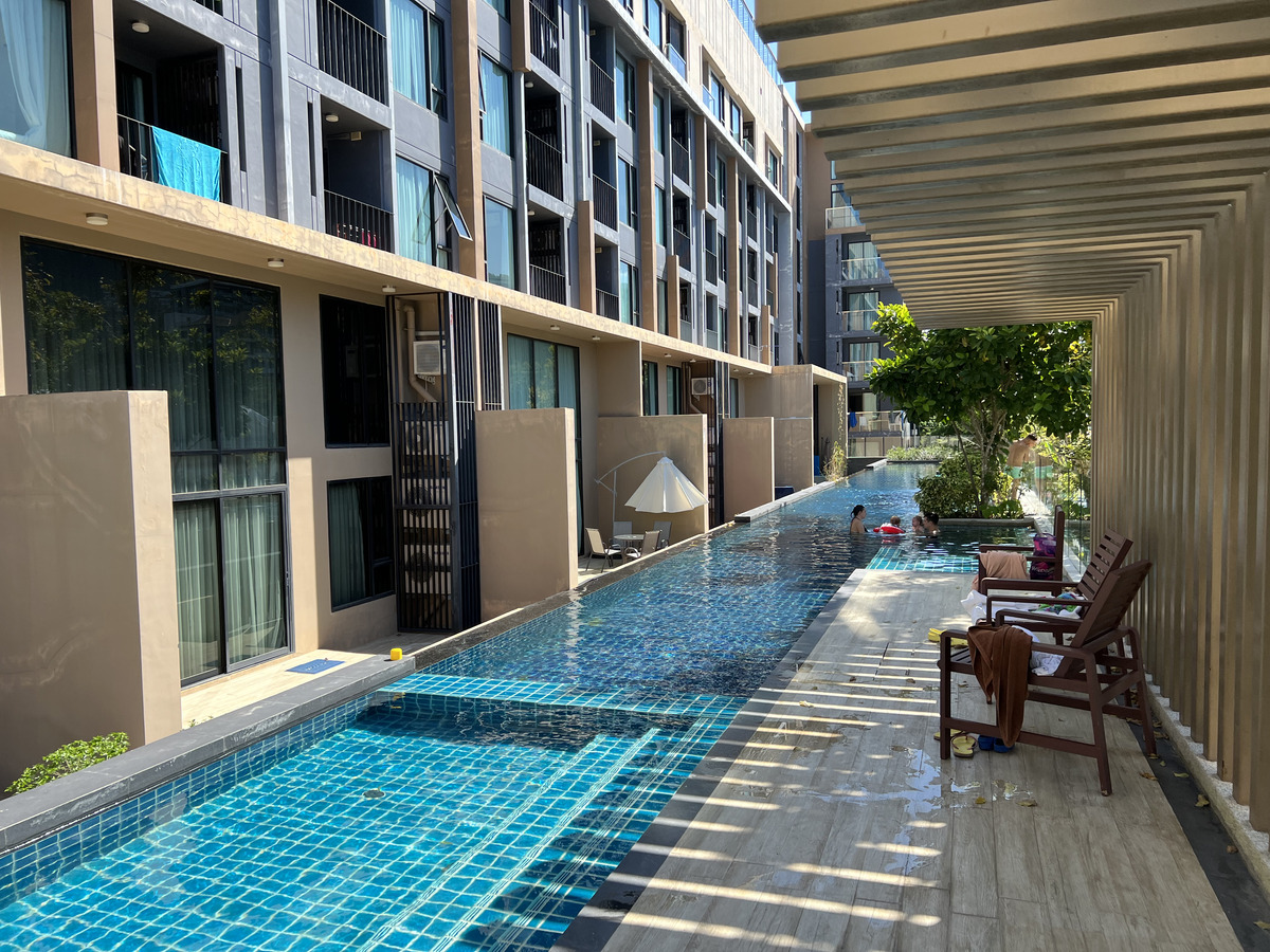 Picture Thailand Phuket Surin Beach The Aristo Resort 2021-12 46 - Streets The Aristo Resort