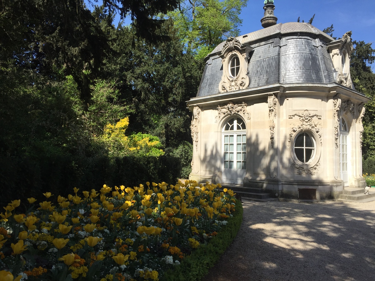 Picture France Paris Bagatelles 2017-04 14 - Waterfall Bagatelles