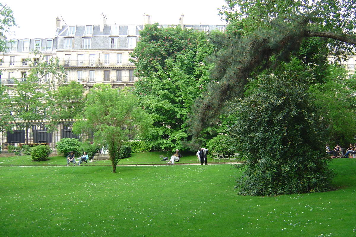 Picture France Paris Luxembourg Garden 2007-04 153 - Sauna Luxembourg Garden