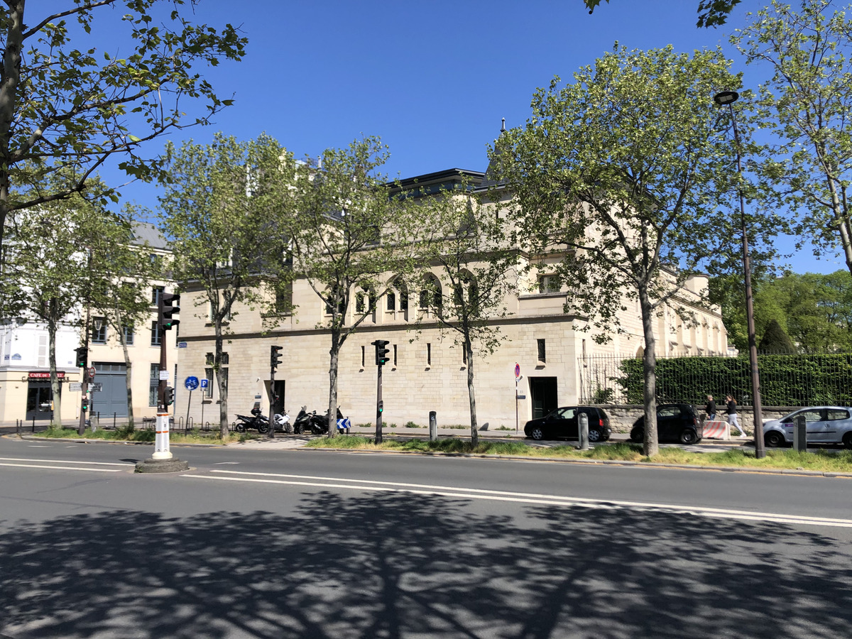 Picture France Paris lockdown 2020-04 87 - Hot Season Paris lockdown