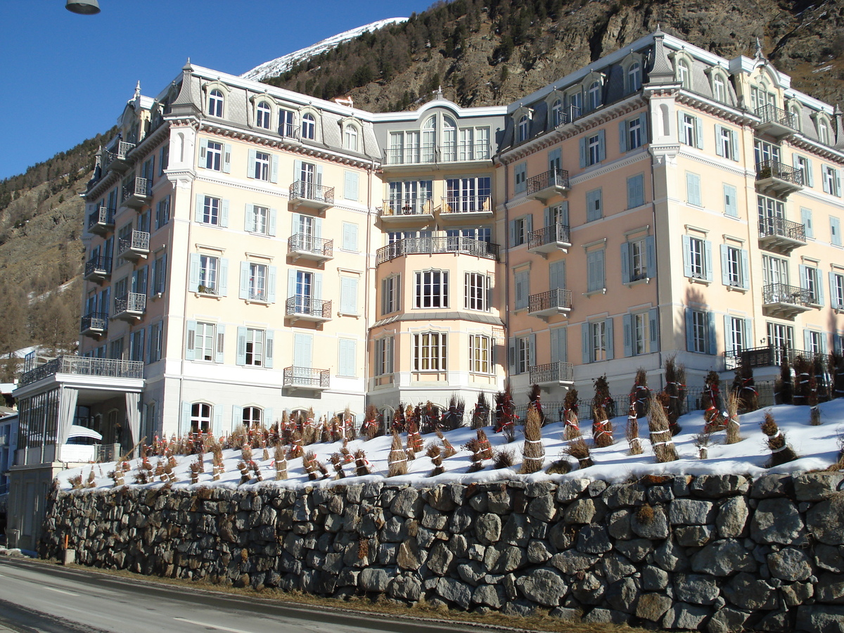 Picture Swiss Pontresina 2007-01 139 - Hotel Pools Pontresina