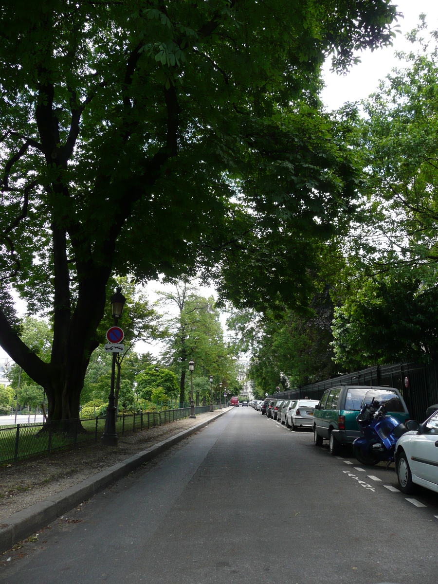 Picture France Paris Avenue Foch 2007-06 212 - Streets Avenue Foch