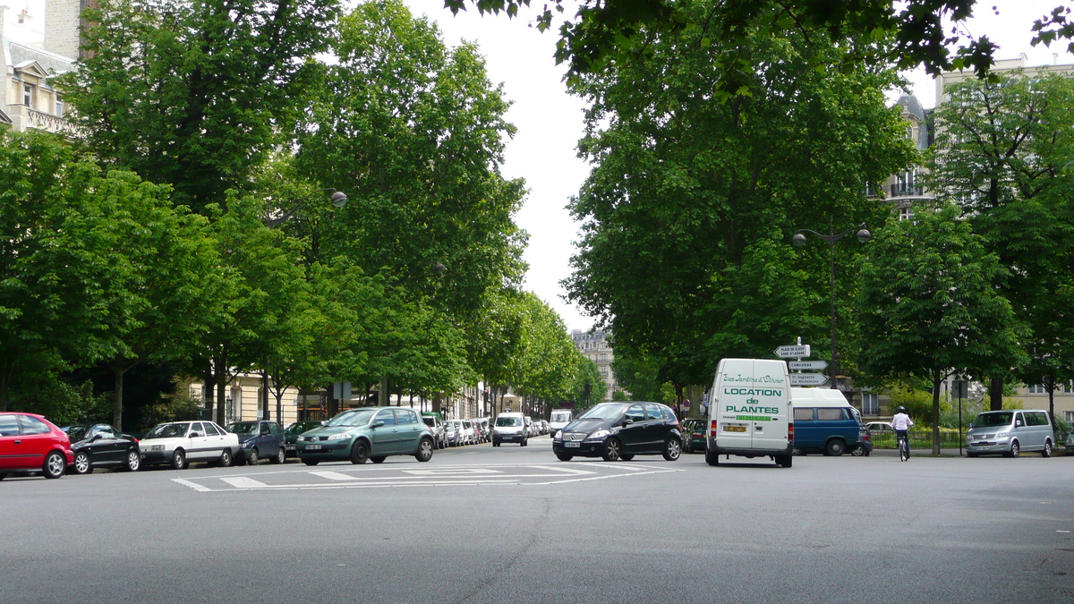 Picture France Paris 17th Arrondissement Place Malesherbes 2007-05 14 - Price Place Malesherbes