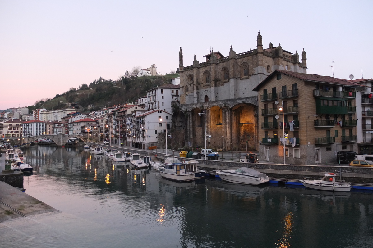 Picture Spain Basque Country 2013-01 9 - Night Basque Country