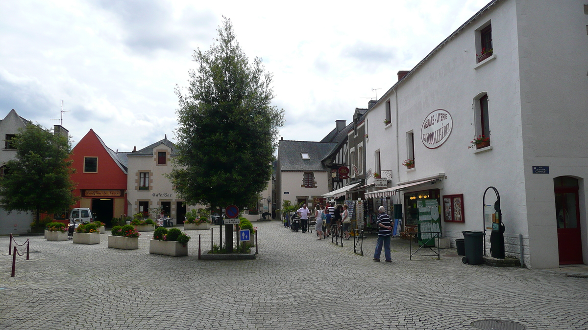 Picture France La Roche Bernard 2007-07 14 - Restaurant La Roche Bernard