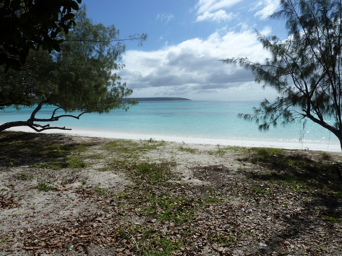 Picture New Caledonia Lifou Luengoni Beach 2010-05 20 - Rain Season Luengoni Beach