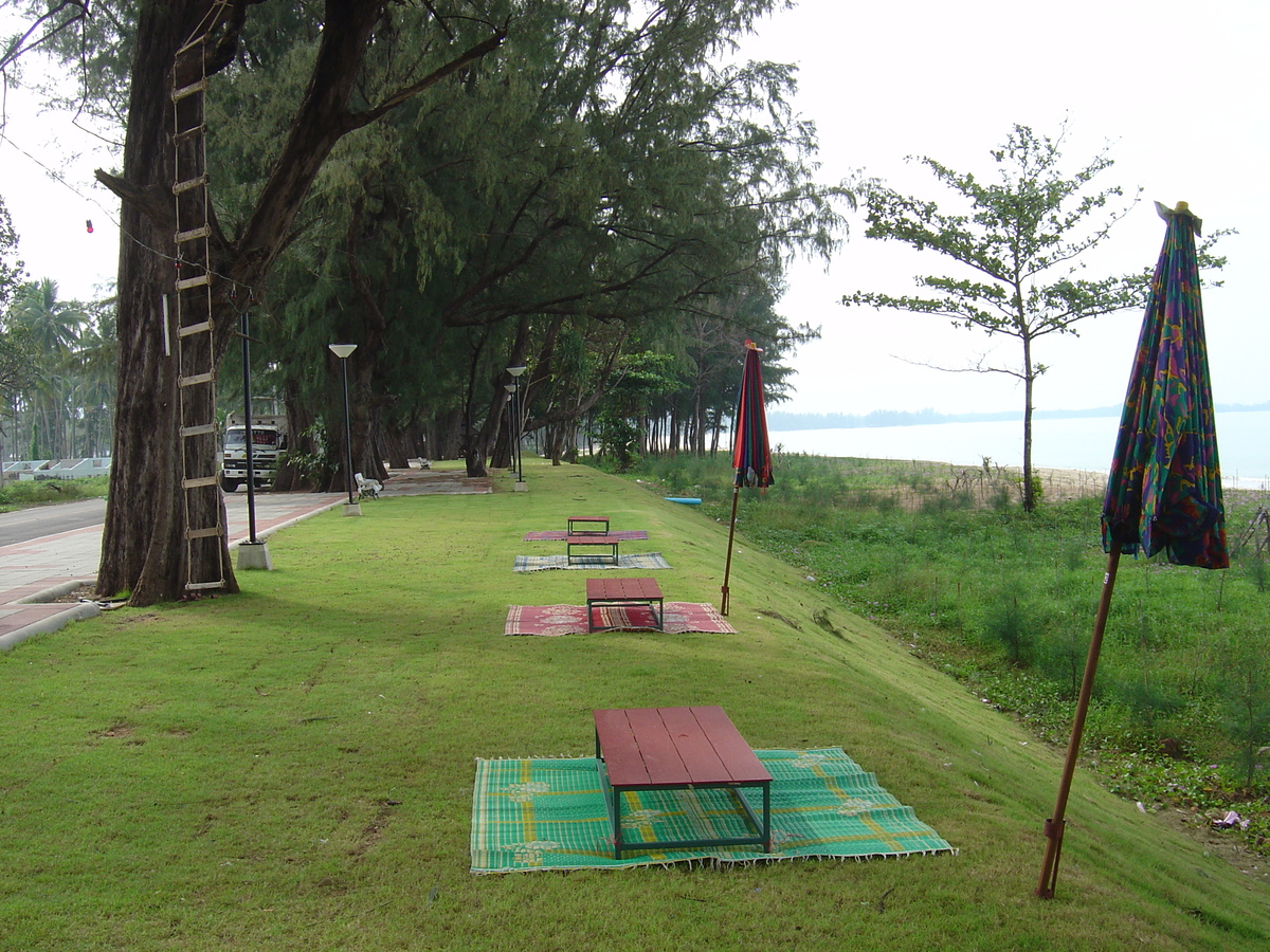 Picture Thailand Khao Lak Bang Sak Beach 2005-12 88 - Rain Season Bang Sak Beach