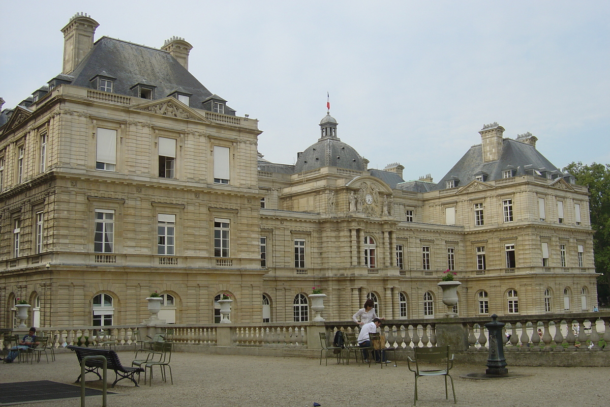 Picture France Paris Luxembourg Garden 2007-04 61 - Hotel Pool Luxembourg Garden