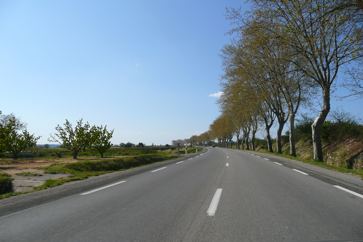 Picture France Provence road to Ales 2008-04 0 - Saving road to Ales