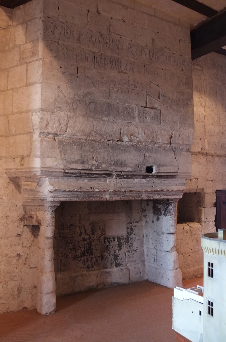 Picture France Loches Castle 2013-01 70 - Restaurant Loches Castle