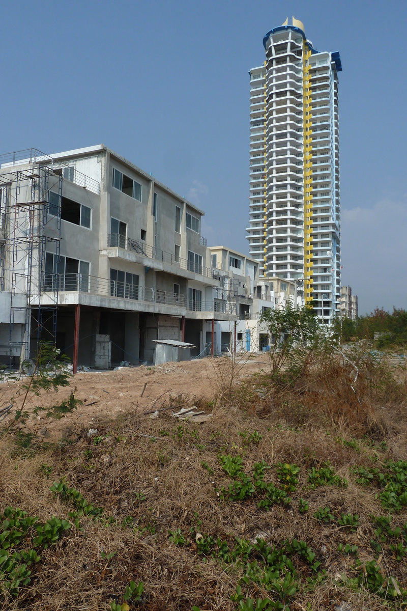 Picture Thailand Jomtien La Royale Beach condo 2011-02 6 - City Sights La Royale Beach condo