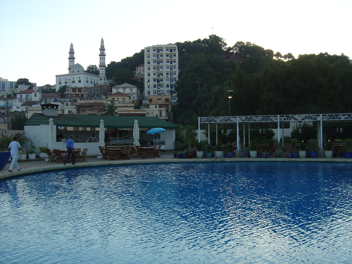 Picture Algeria Algiers El Aurassi Hotel 2004-09 6 - Walking Street El Aurassi Hotel